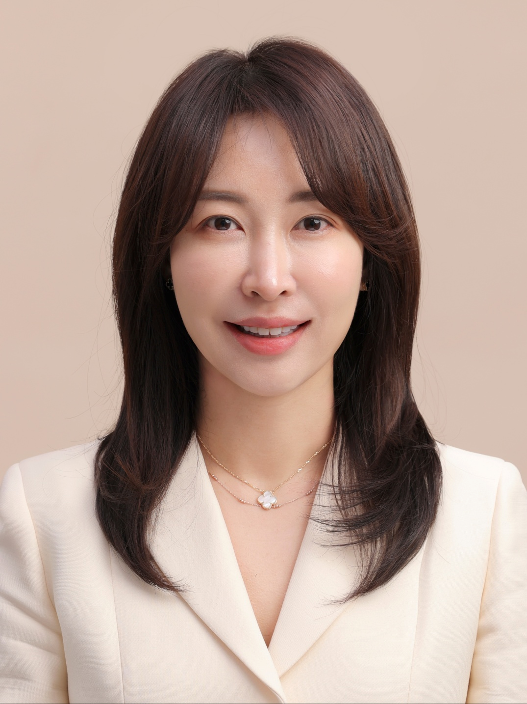 이지연 교육대학원 교수, 프랑스 케어링 재단 국제 전문가 위원회 참석 대표이미지