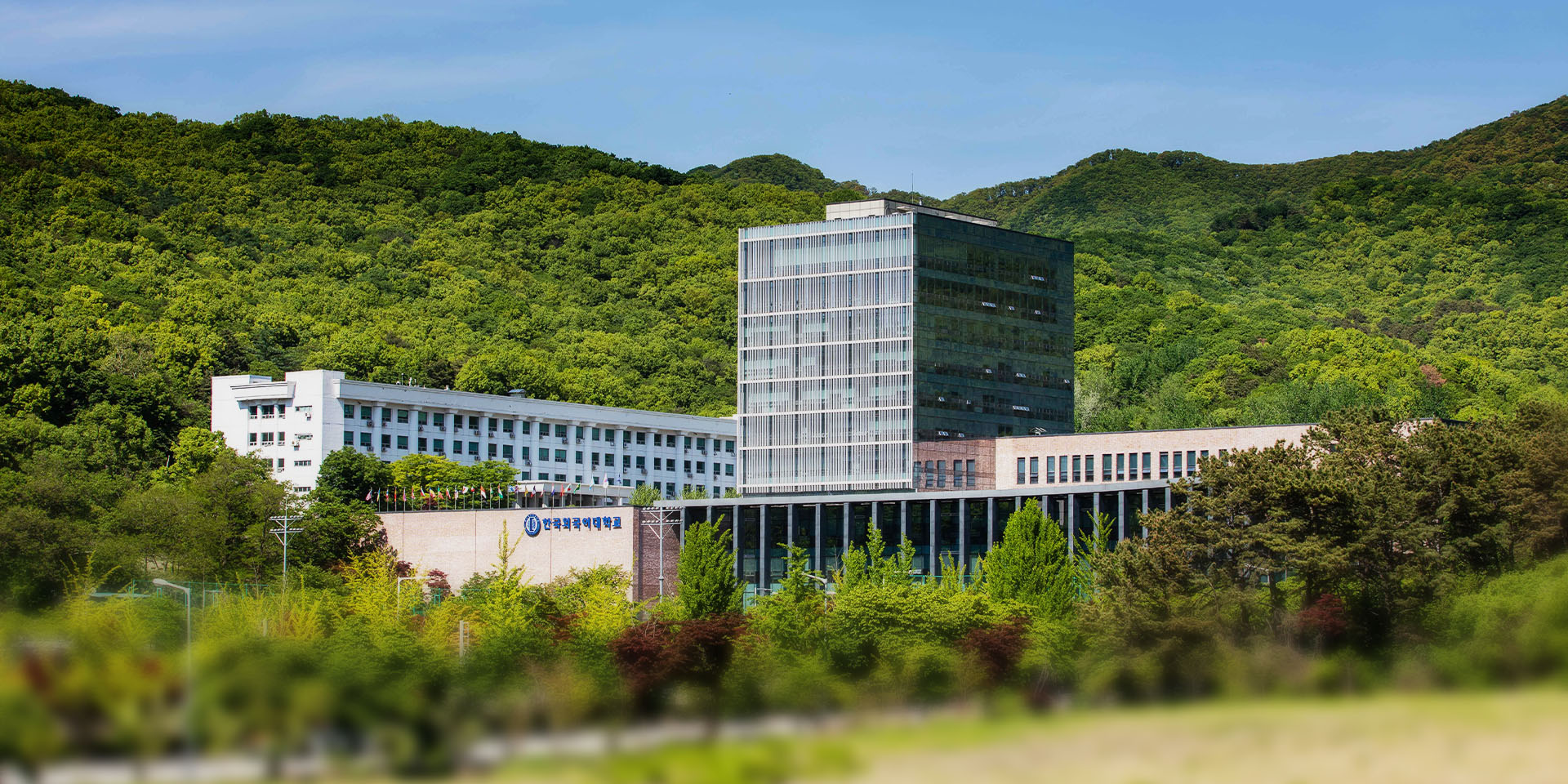 <span>.</span>